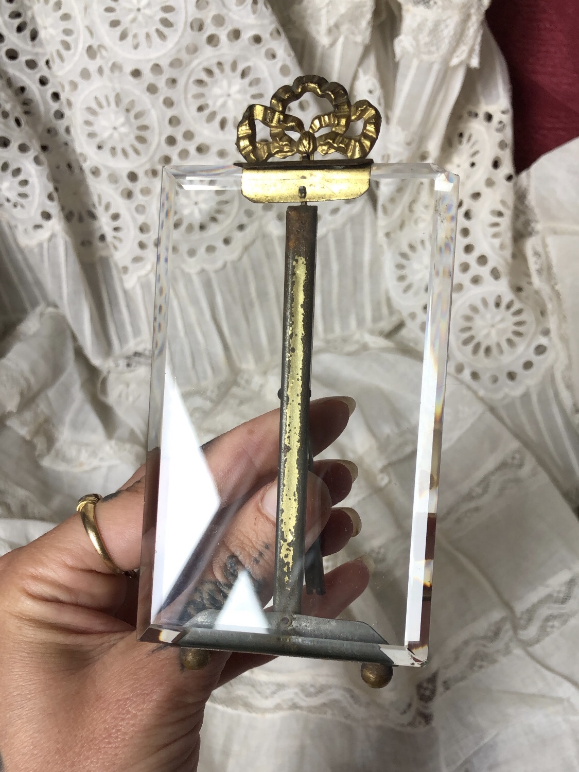 CADRE VERRE BISEAUTÉ ET LAITON DORÉ