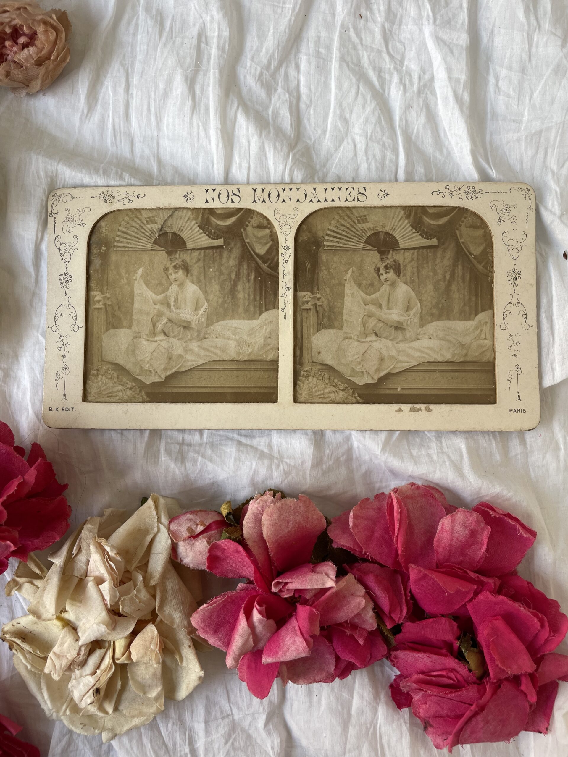 PHOTOGRAPHIE ÉROTIQUE 1900 NOS MONDAINES