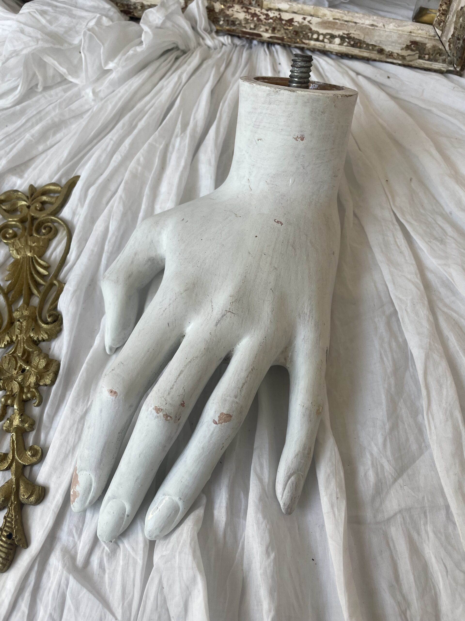 RARE MAIN DE MANNEQUIN ANNÉES 50