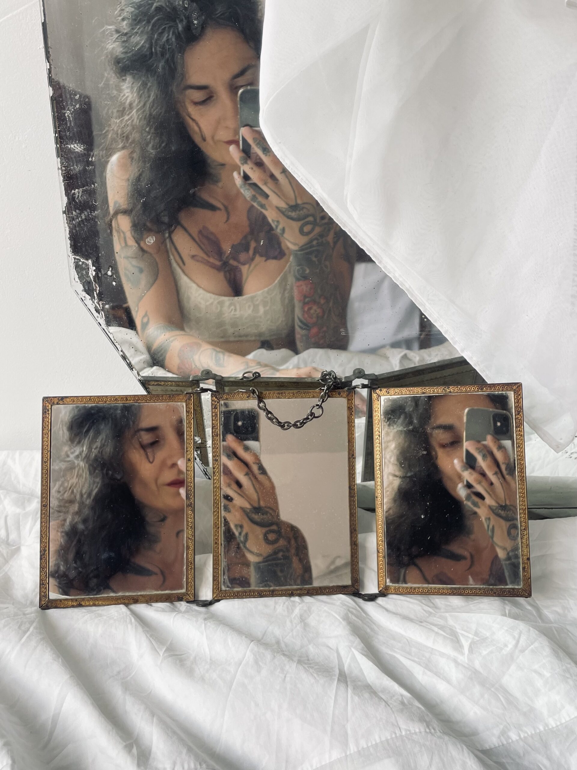 MIROIR DE COIFFEUSE TRIPTYQUE